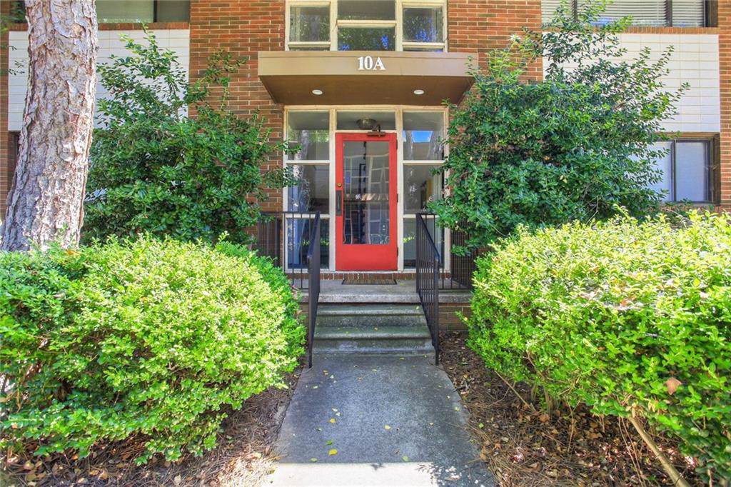 10 26th Street - Photo 1