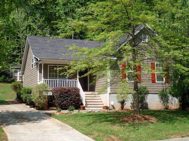 979 Prospect Avenue - Photo 1
