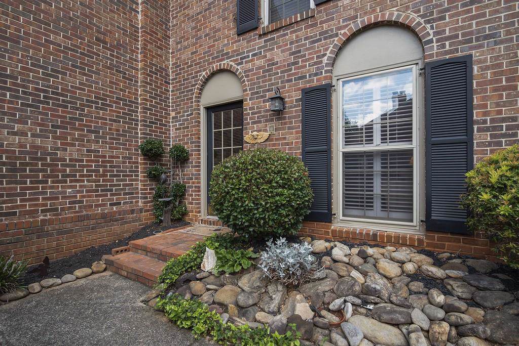417 The North Chace - Photo 1