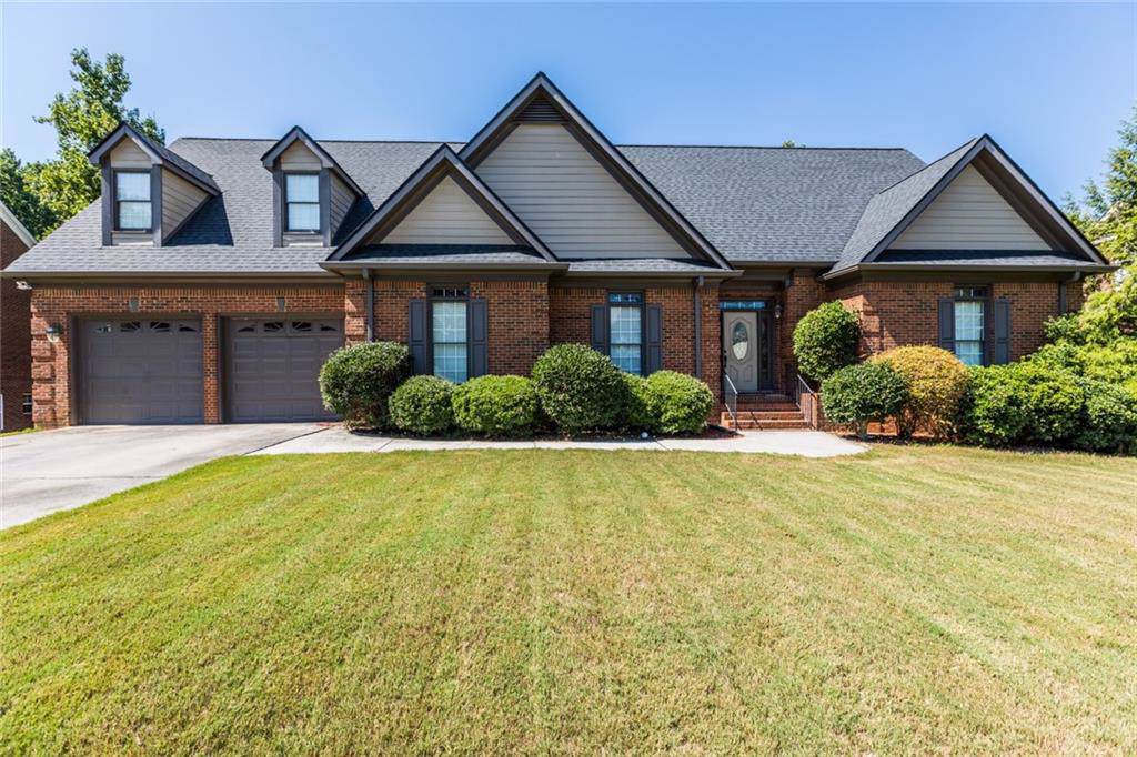 8 Brookhollow Road - Photo 1