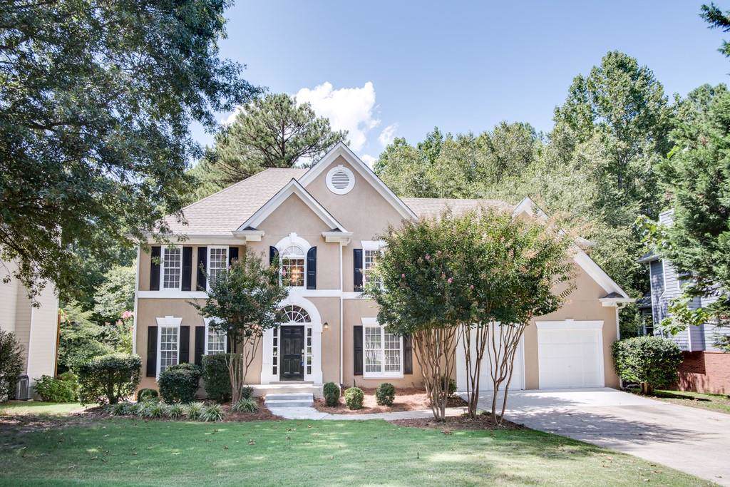 715 Amberton Close - Photo 1