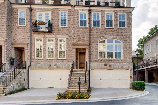 58 Sheridan Drive - Photo 1