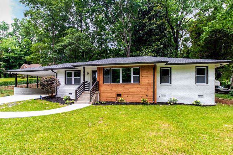 1301 Fontaine Avenue - Photo 1
