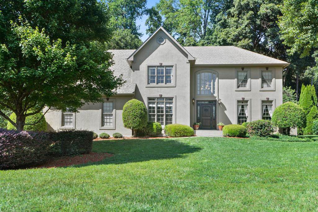 1523 Oakmoor Place - Photo 1