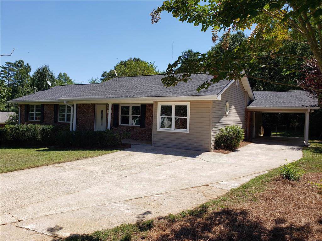 5558 Pine Street - Photo 1