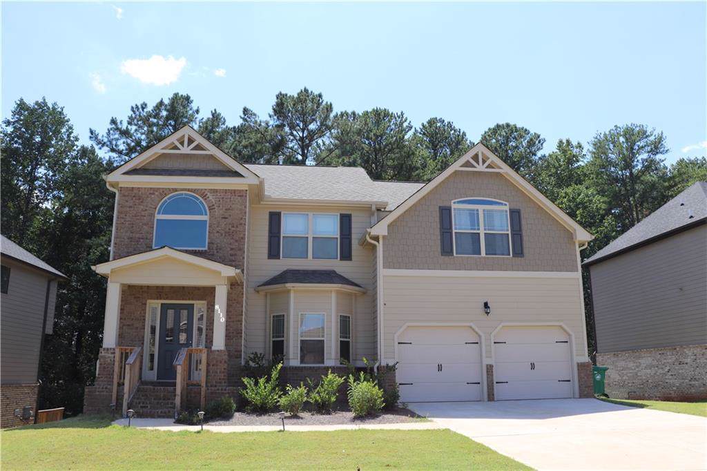 8110 White Oak Loop - Photo 1