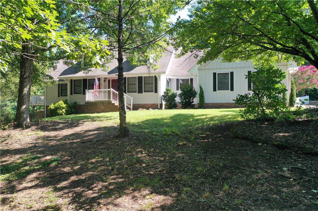 1328 Eastbrook Road - Photo 1