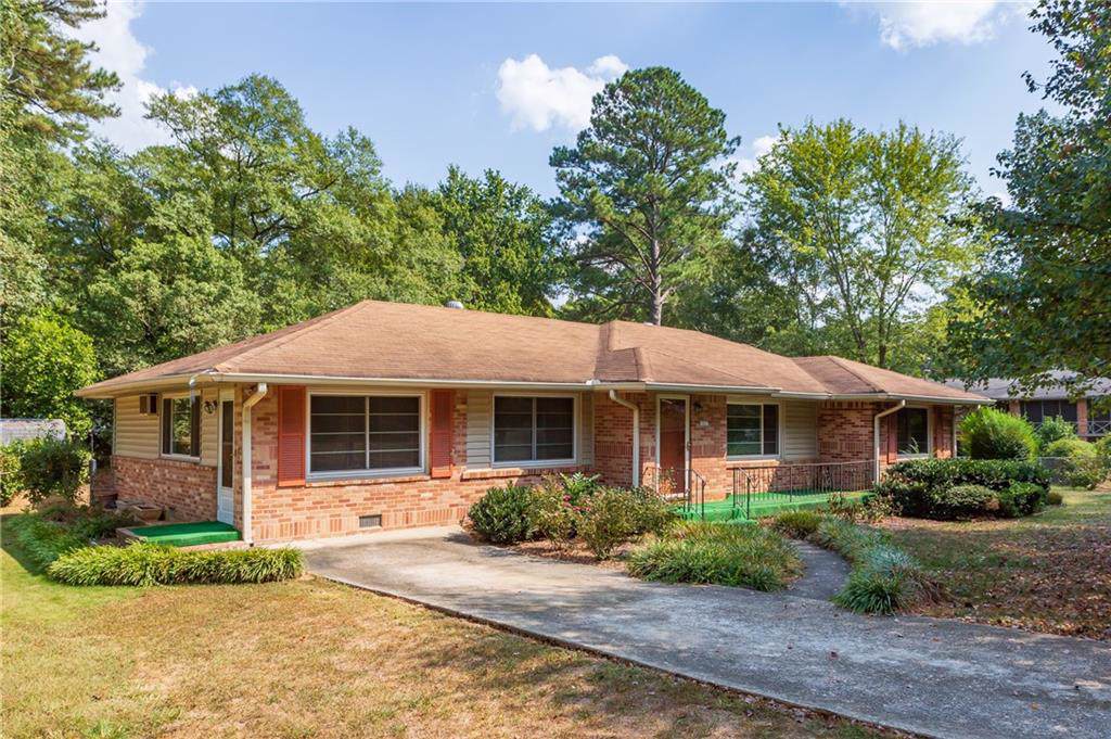 1837 Briarlake Circle - Photo 1
