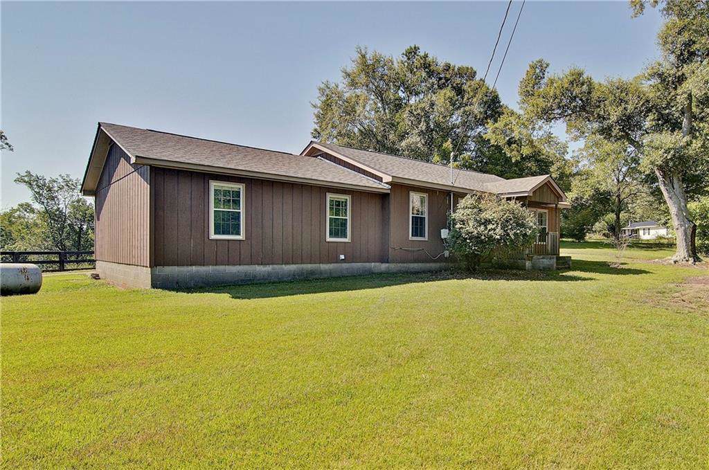 272 Avery Road - Photo 1