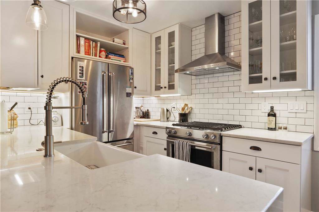 830 Greenwood Avenue - Photo 1