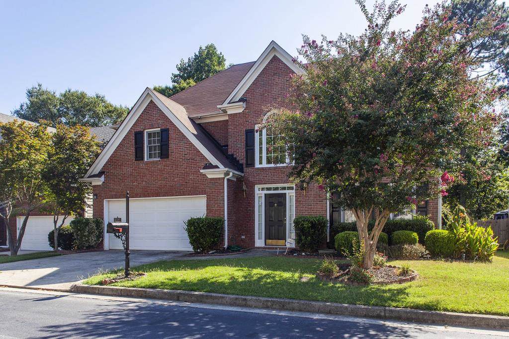 3389 Rose Ridge - Photo 1