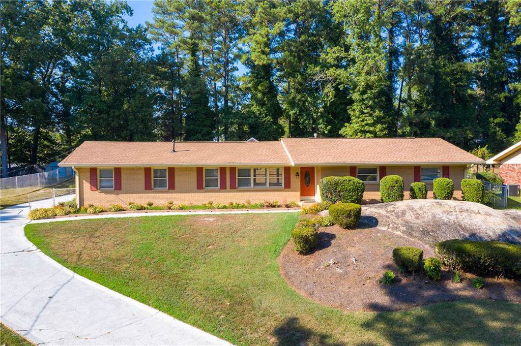 3873 King Arthur Road - Photo 1