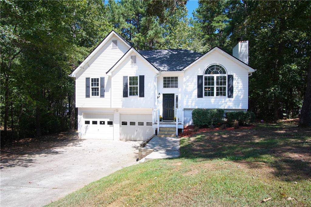 311 Madeline Way - Photo 1