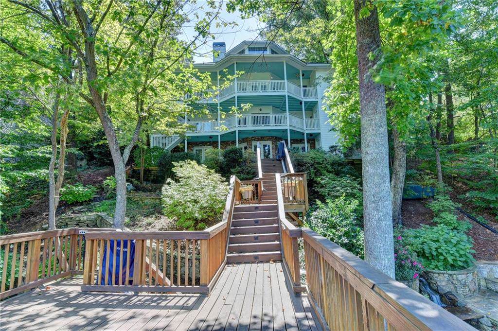 604 Hilltop Lane - Photo 1