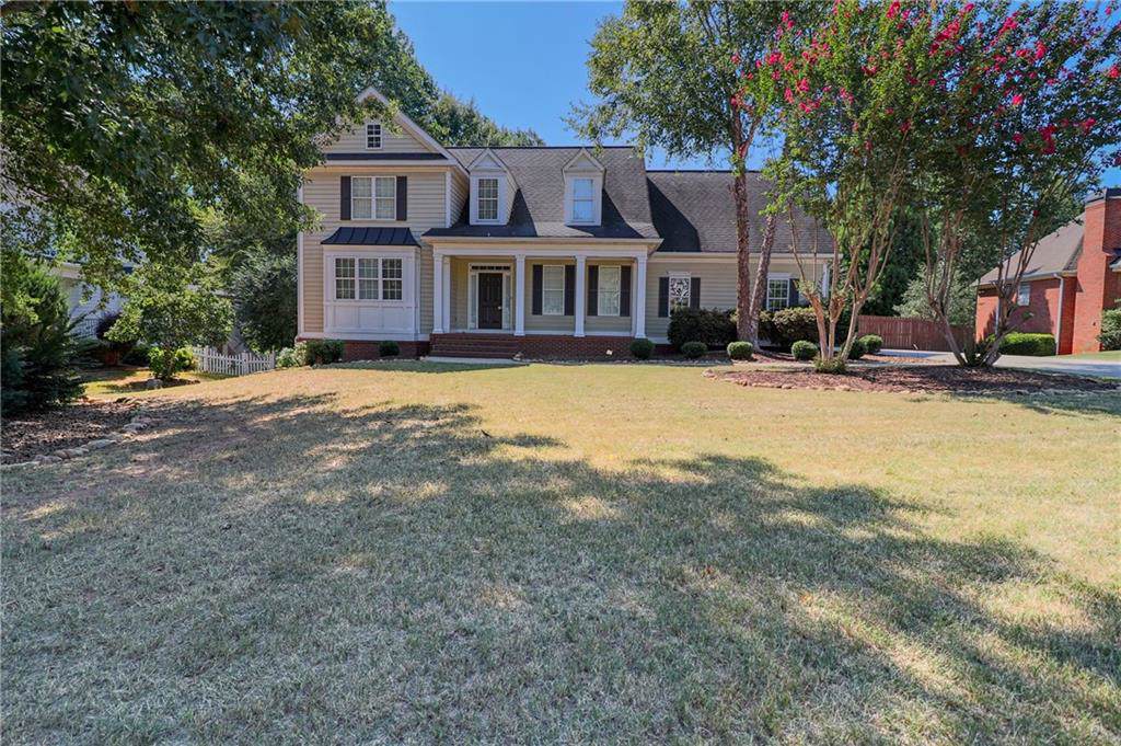 935 White Oak Drive - Photo 1