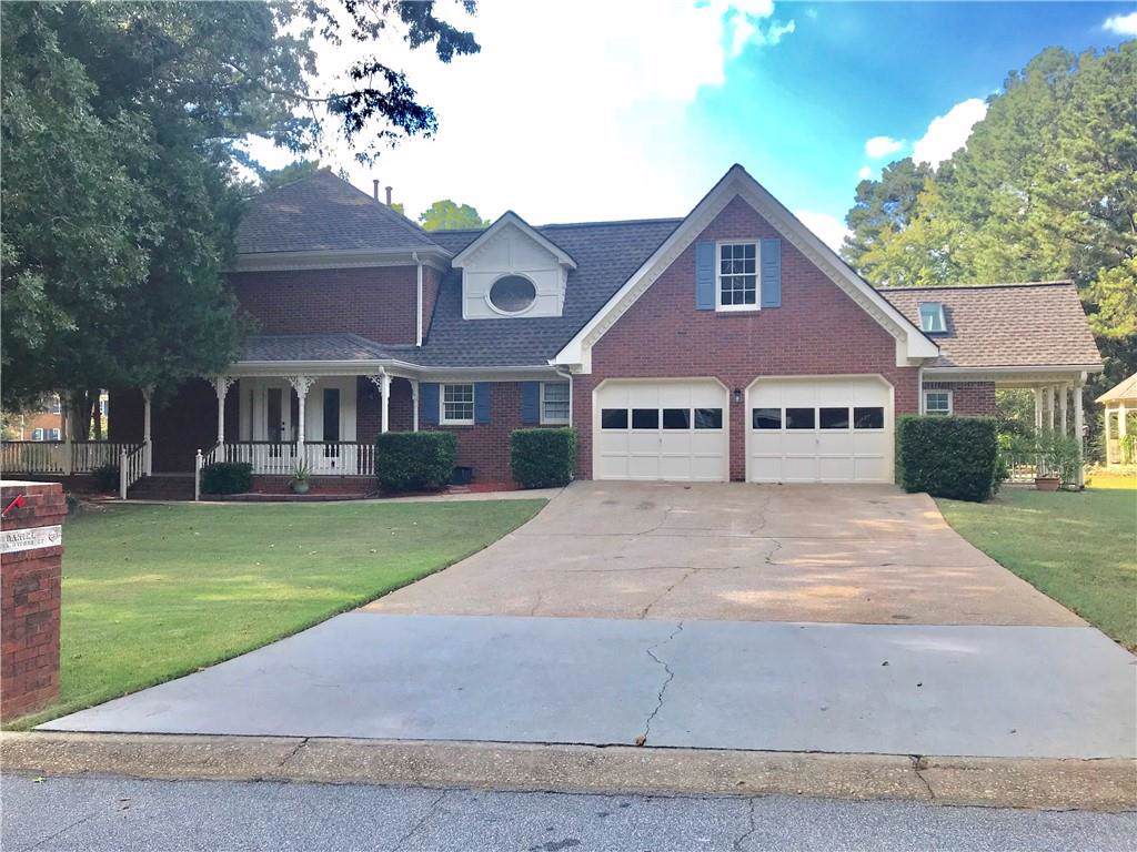 796 Oxford Court - Photo 1
