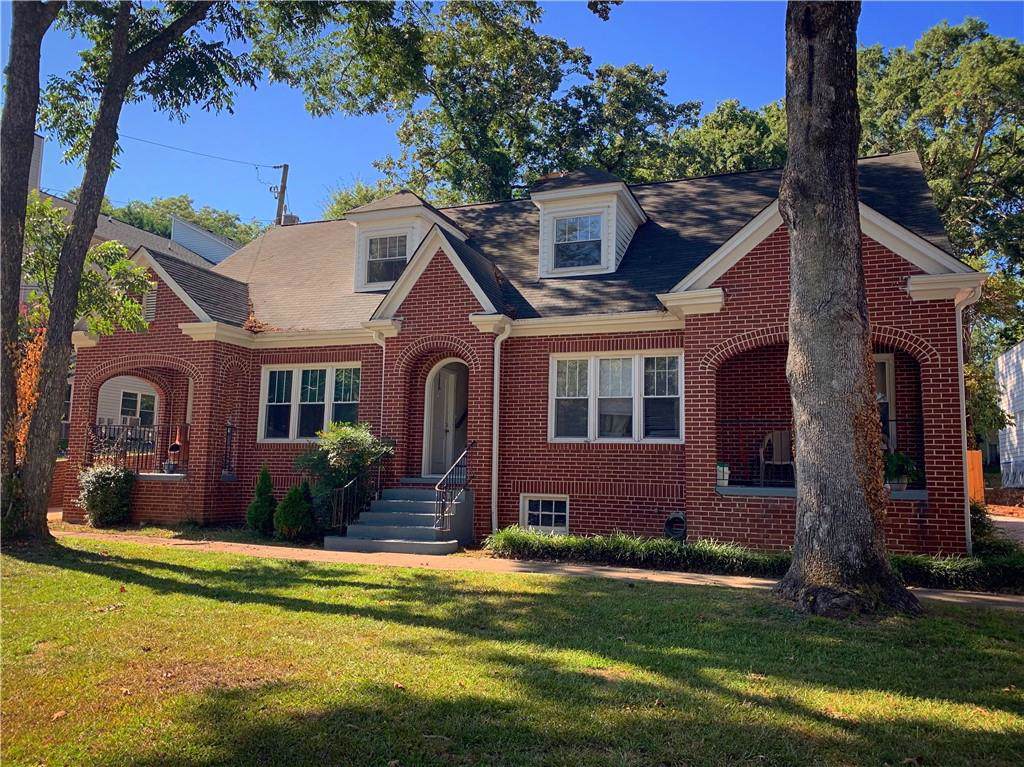 300 Forrest Avenue - Photo 1