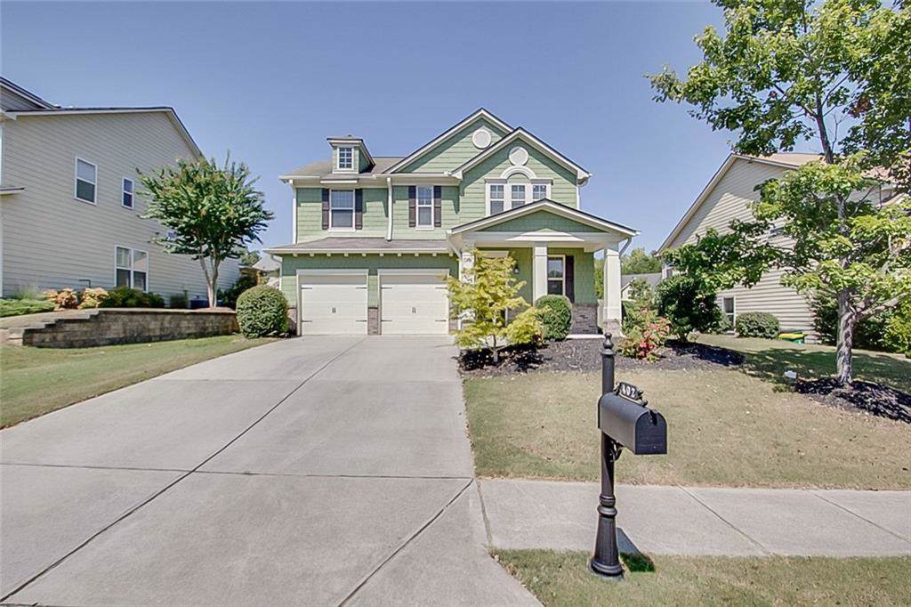 402 Waverly Place - Photo 1