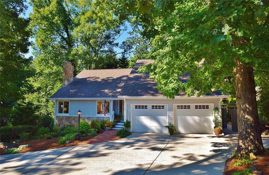 905 Glenwood Drive - Photo 1