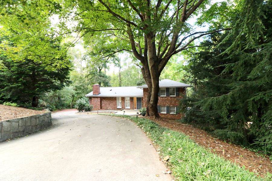 810 Starlight Drive - Photo 1