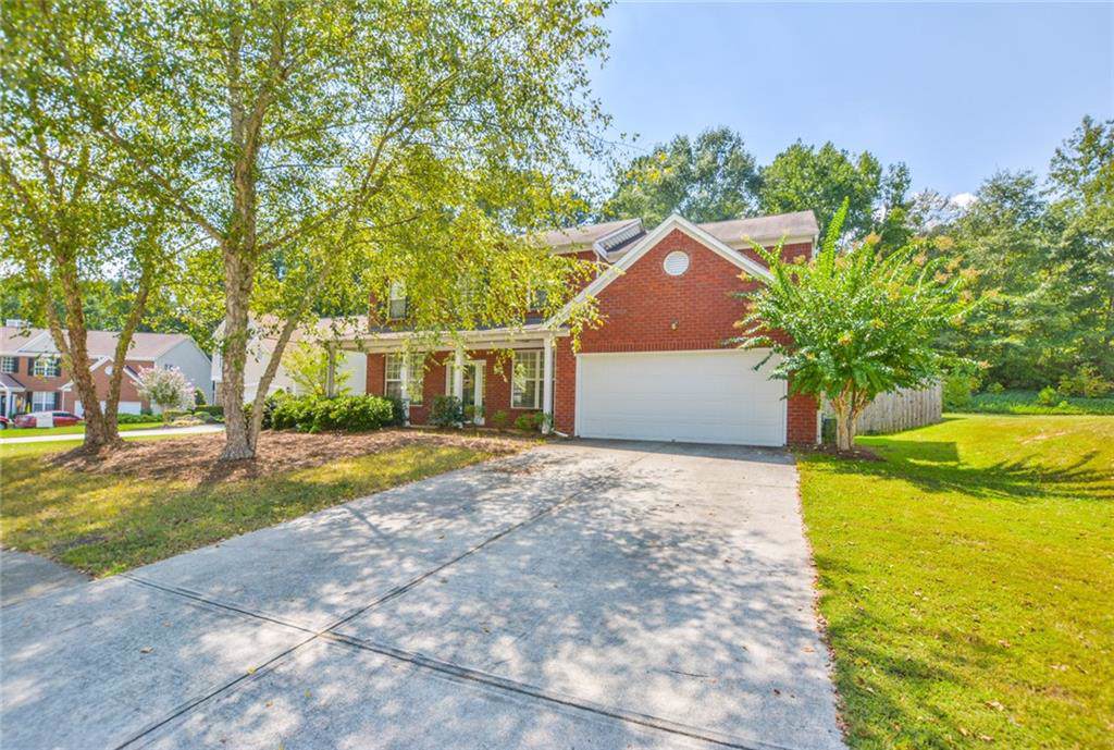 2805 Haynes Club Circle - Photo 1