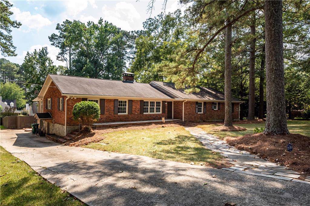 3989 Grantland Drive - Photo 1