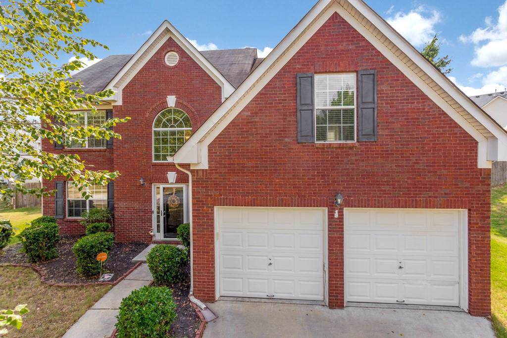 621 Howell Drive - Photo 1