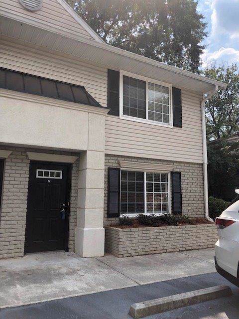 6940 Roswell Road - Photo 1