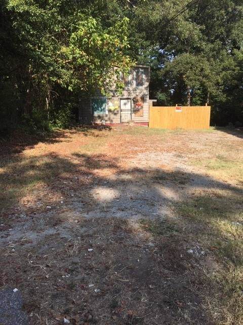 1096 West Avenue - Photo 1