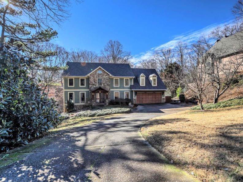 622 Club Lane - Photo 1