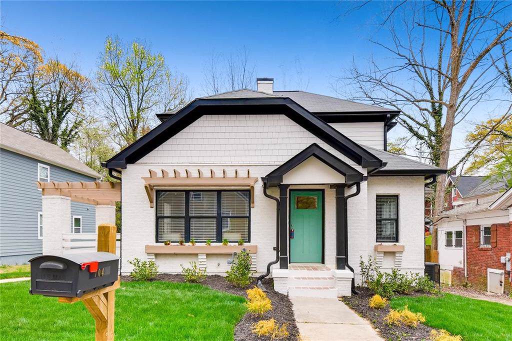 704 Rochelle Drive - Photo 1