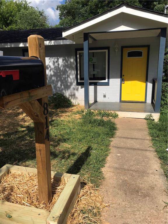 814 Humphries Street - Photo 1