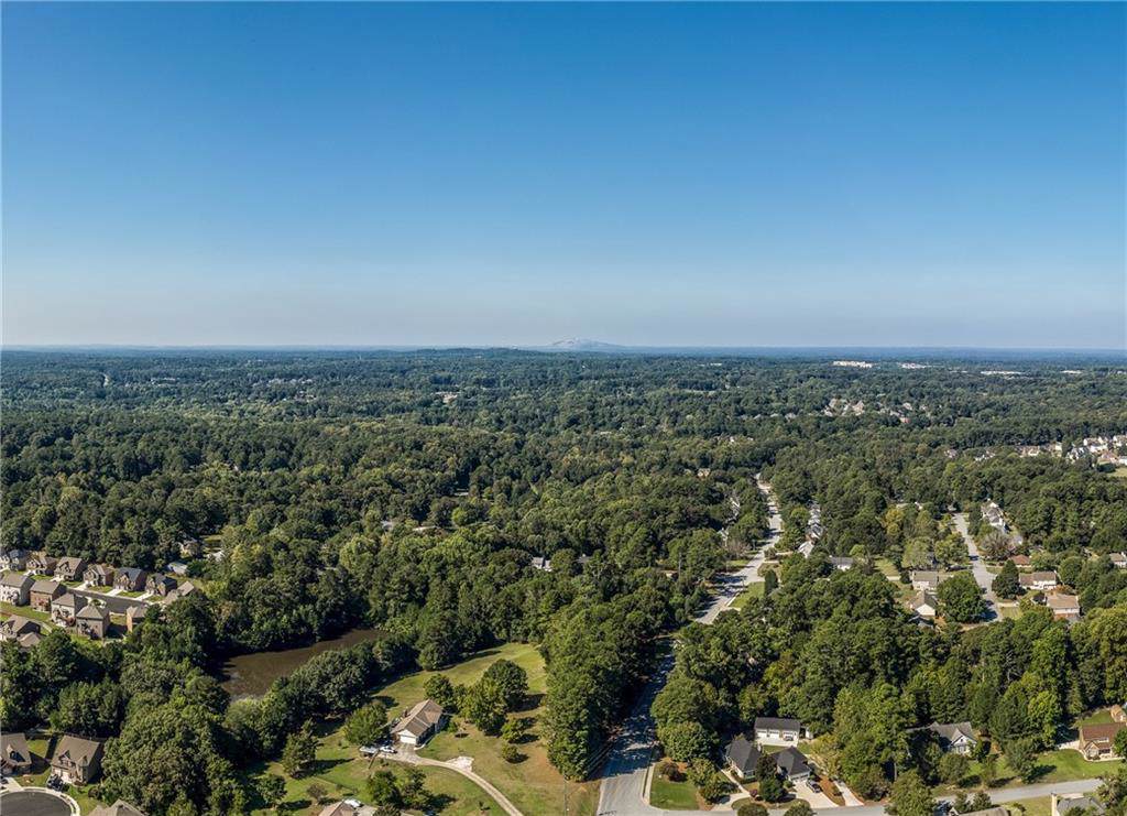 919 Lakeview Road - Photo 1