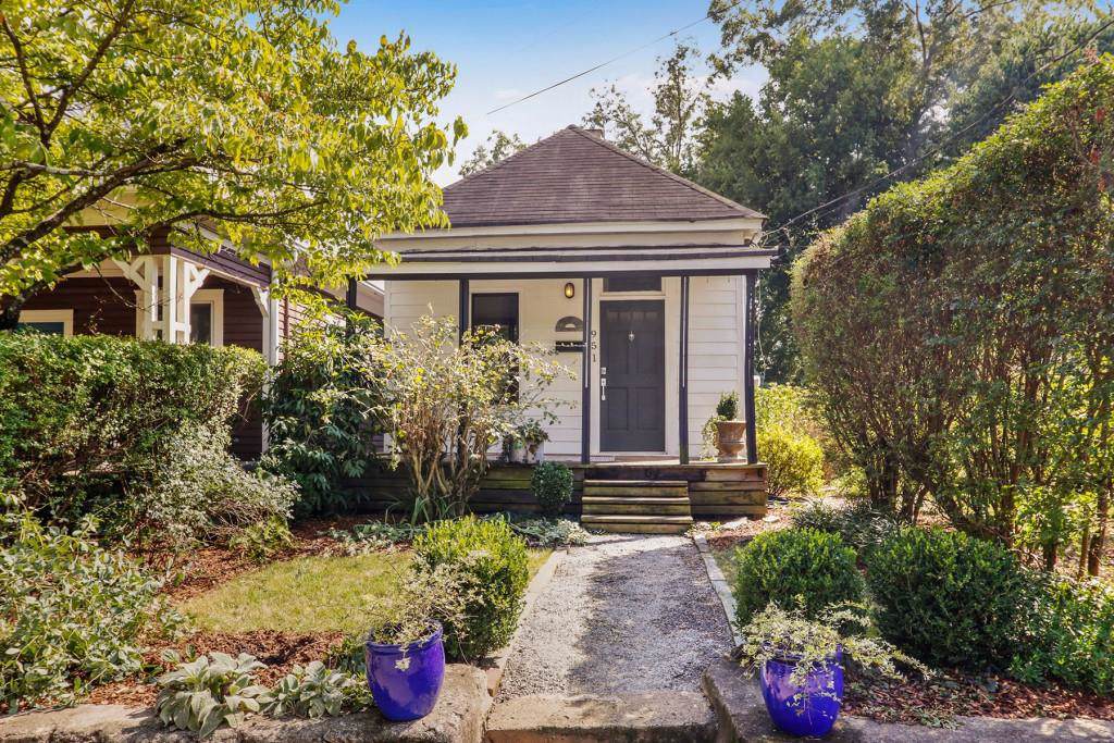 951 Wylie Street - Photo 1
