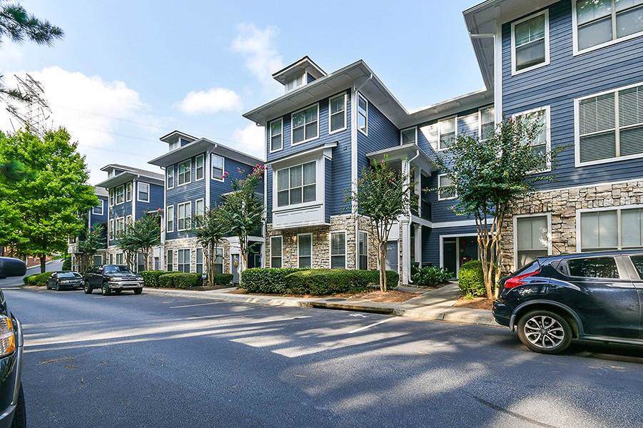 1575 Ridenour Parkway - Photo 1