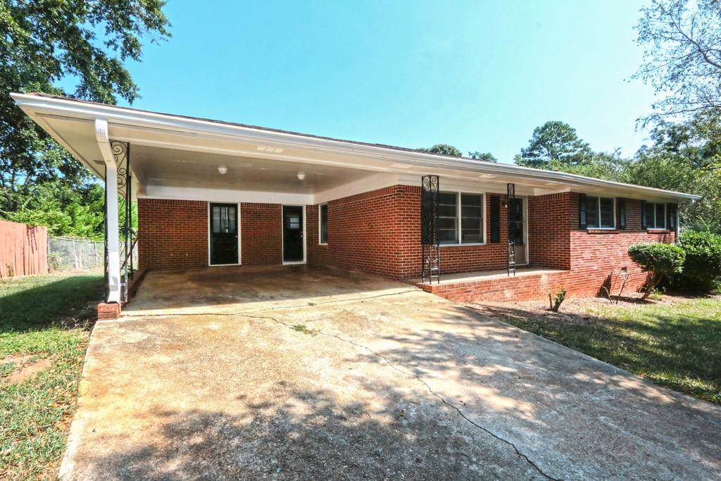 4731 Roberta Circle - Photo 1
