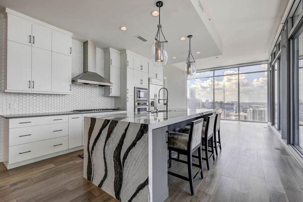 1065 Peachtree Street - Photo 1