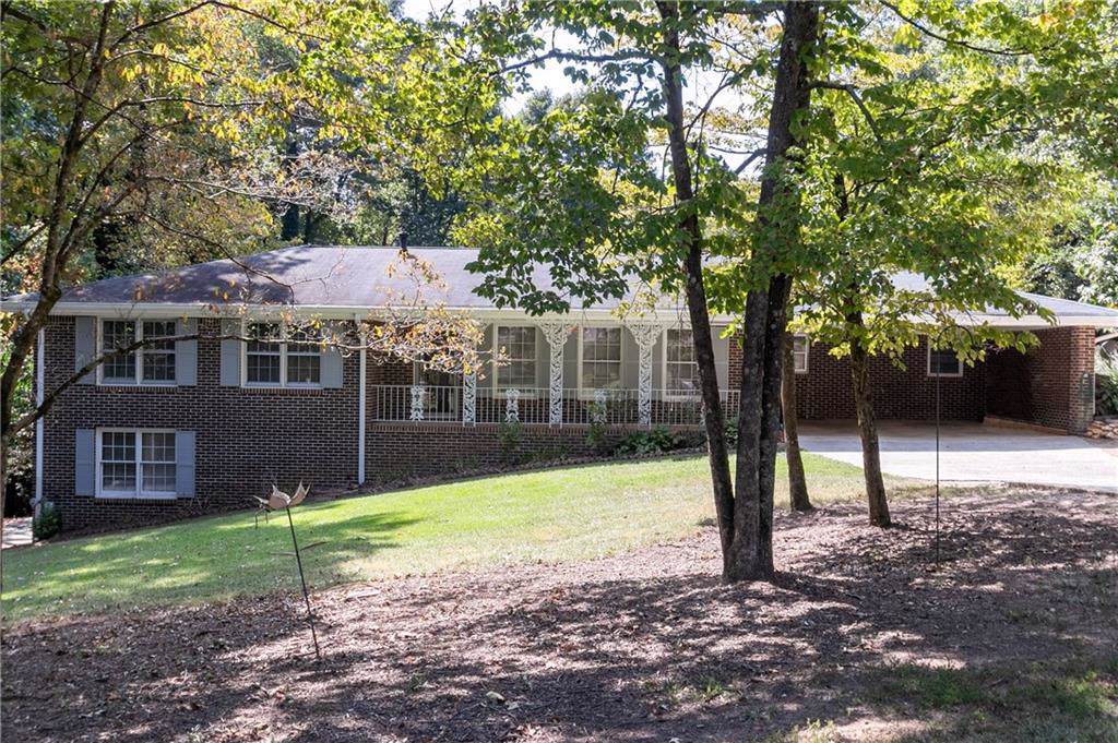 4934 Dogwood Hills Drive - Photo 1