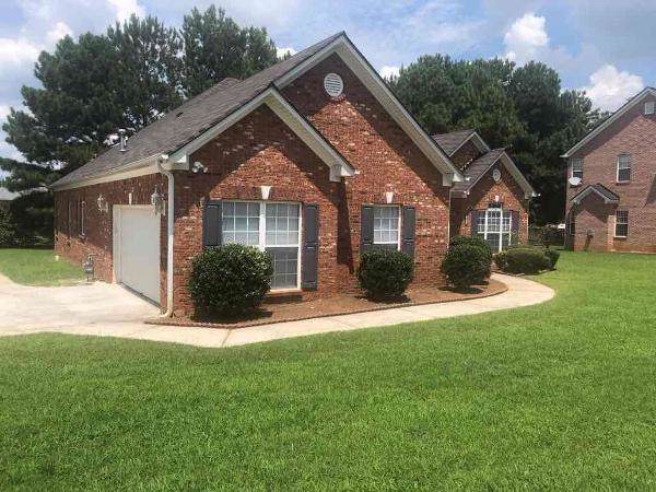 1401 Aramore Drive - Photo 1