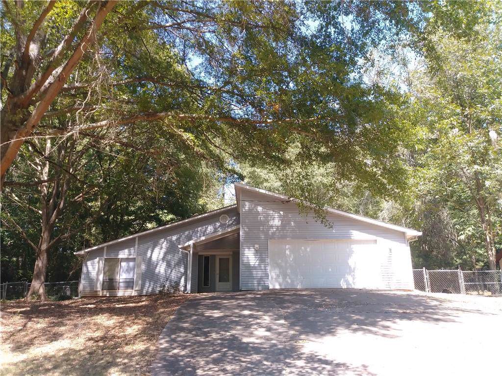 210 Chimney Ridge Trail - Photo 1