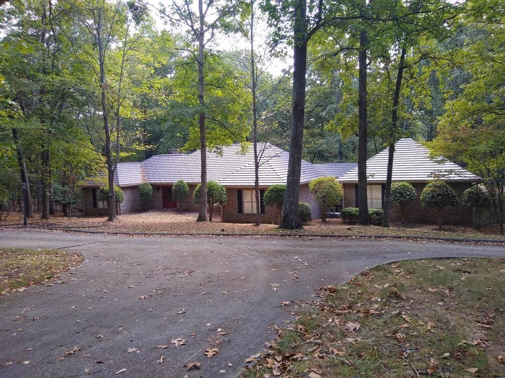 360 Ankonian Drive - Photo 1