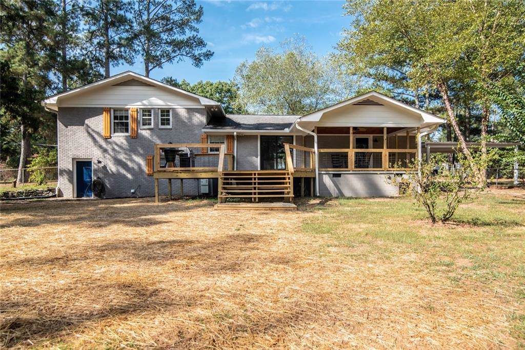 590 Old Summerville Rd - Photo 1