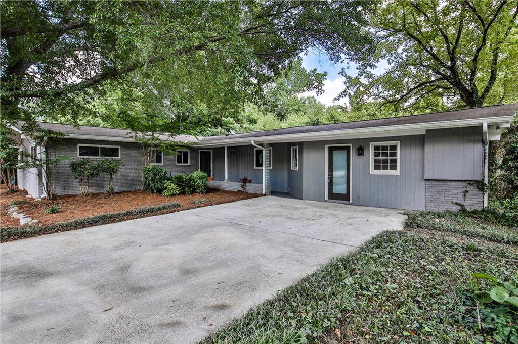 301 Driftwood Terrace - Photo 1