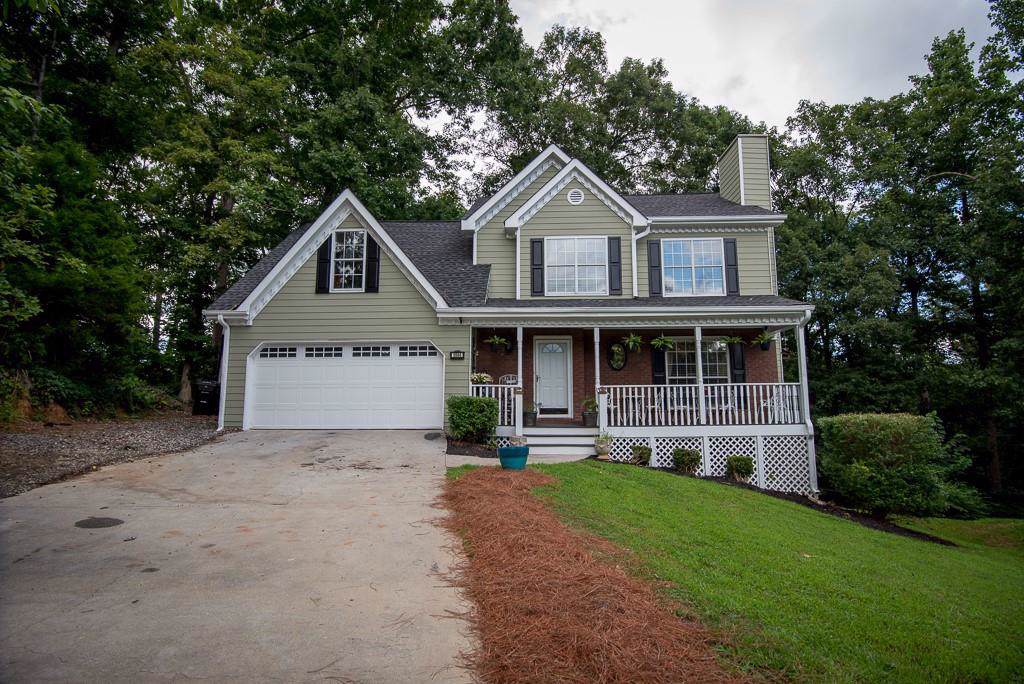 5544 Forest Drive - Photo 1