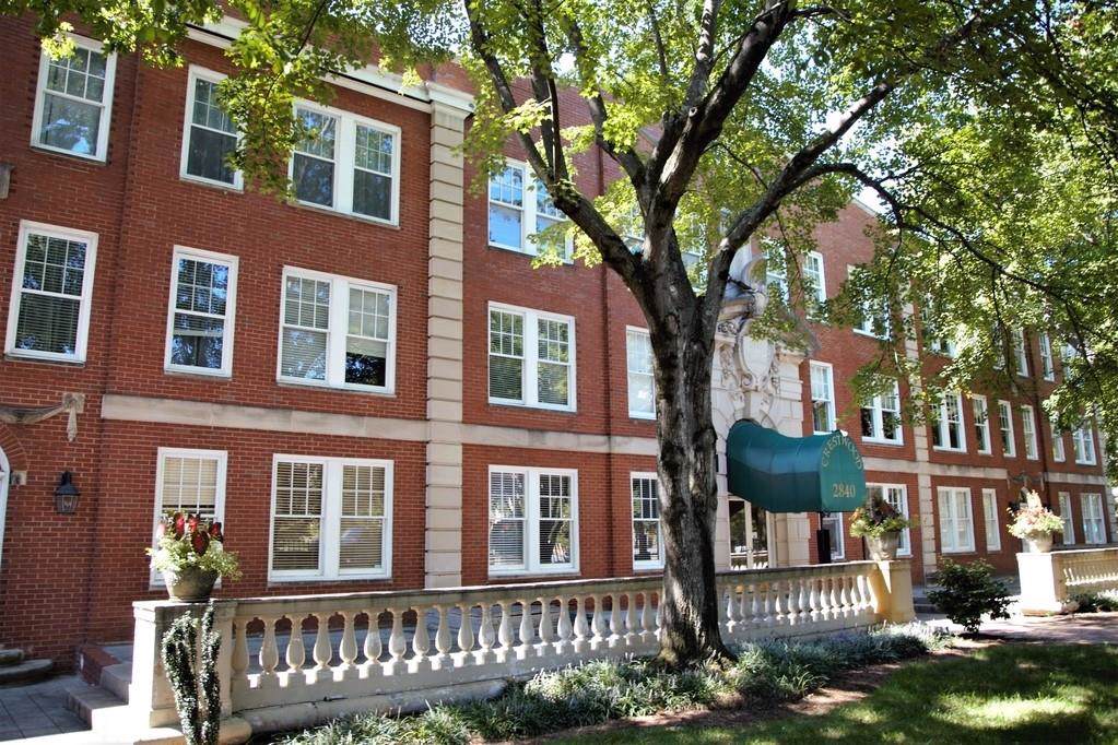 2840 Peachtree Road - Photo 1