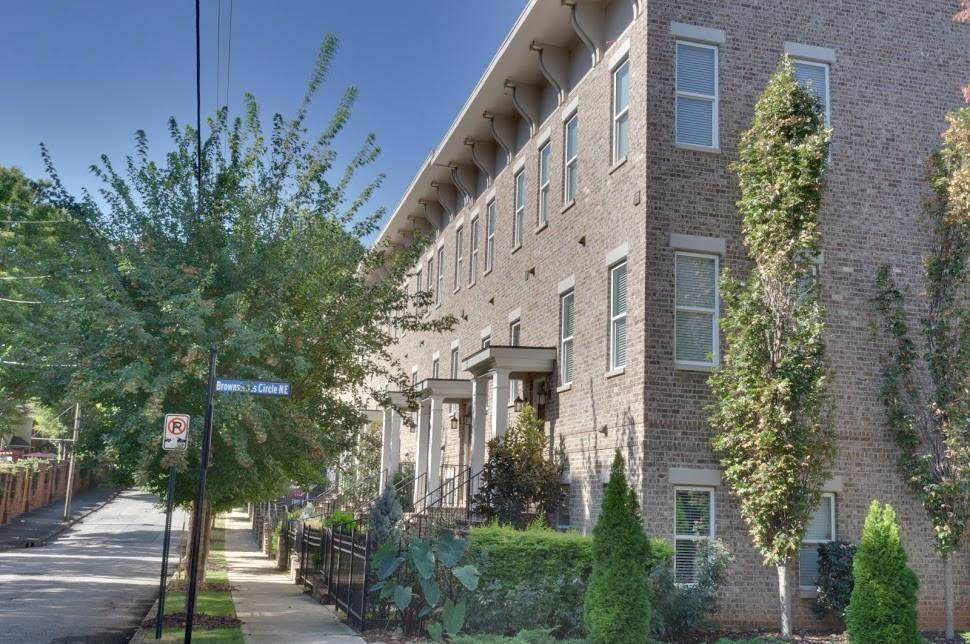 344 Brownstones Circle - Photo 1