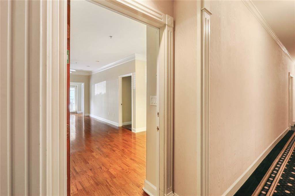 2865 Lenox Road - Photo 1