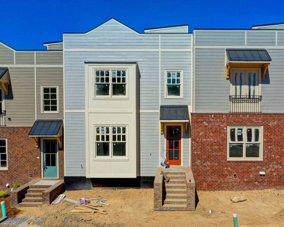 6136 Cushing Circle - Photo 1