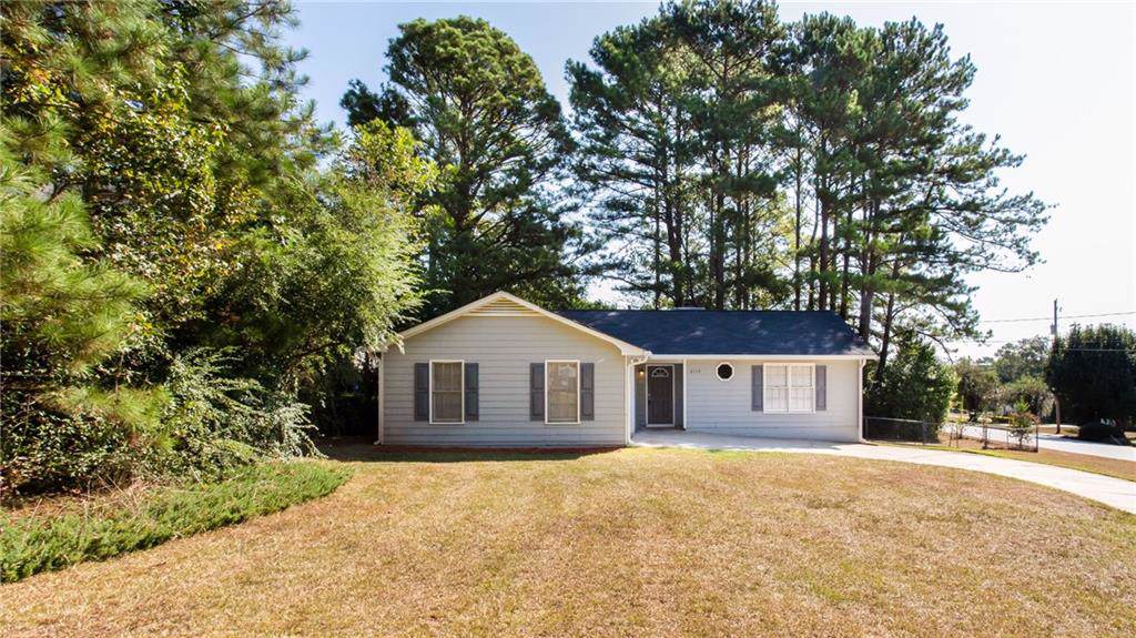 6112 Chaseland Drive - Photo 1