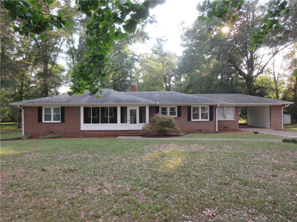 615 Martha Lane - Photo 1